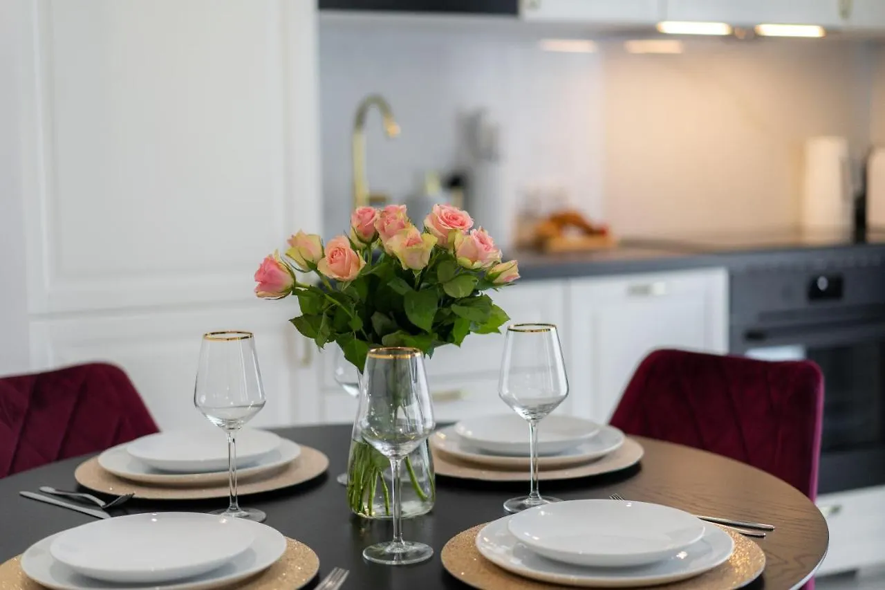 Exclusive Crystal Apartment Краков 0*,  Польша